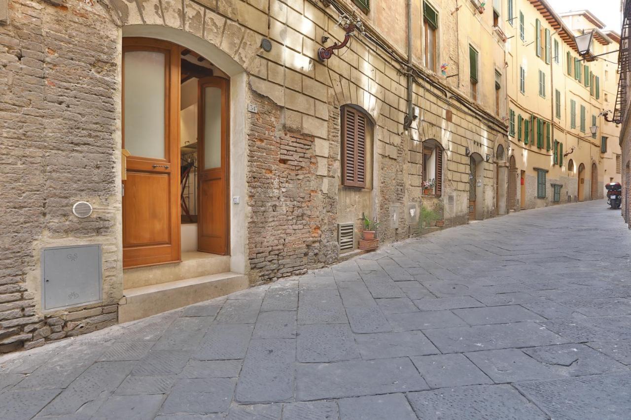 Appartamento Indipendente Vicino Piazza Del Campo Siena Exterior photo