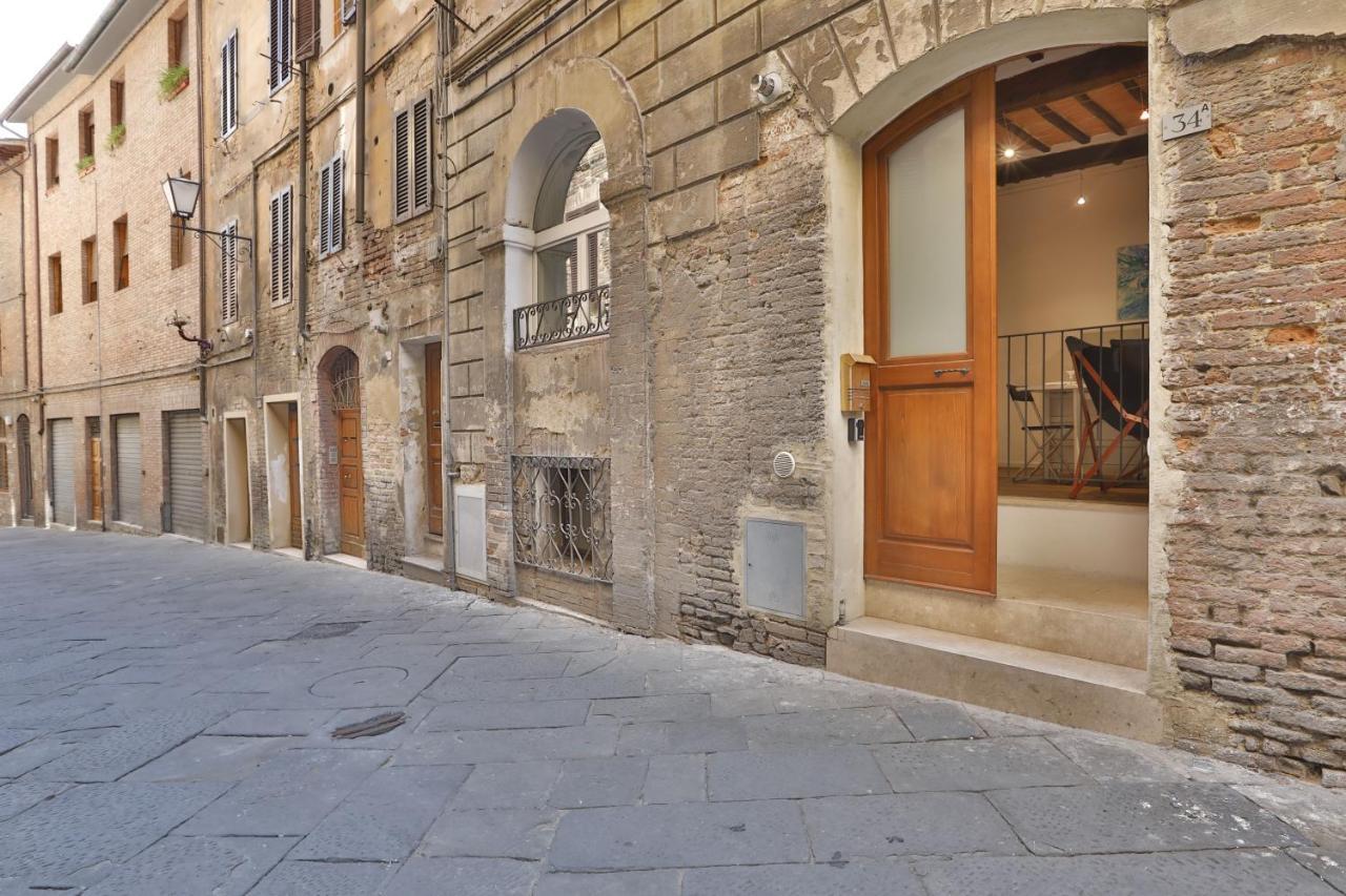 Appartamento Indipendente Vicino Piazza Del Campo Siena Exterior photo